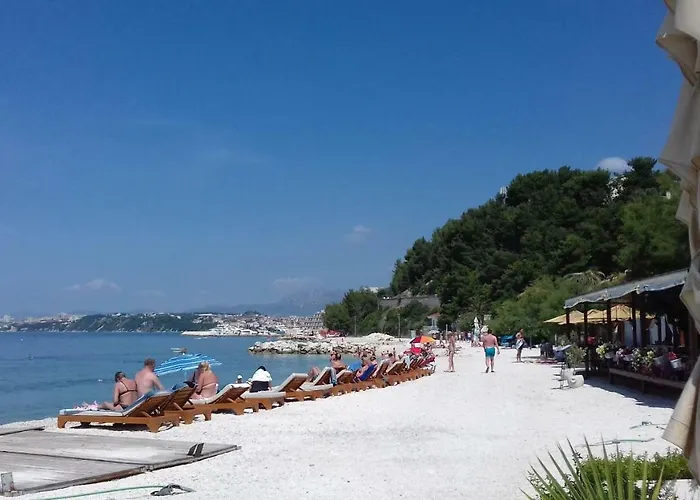 Magi House With Pool Апартаменты *