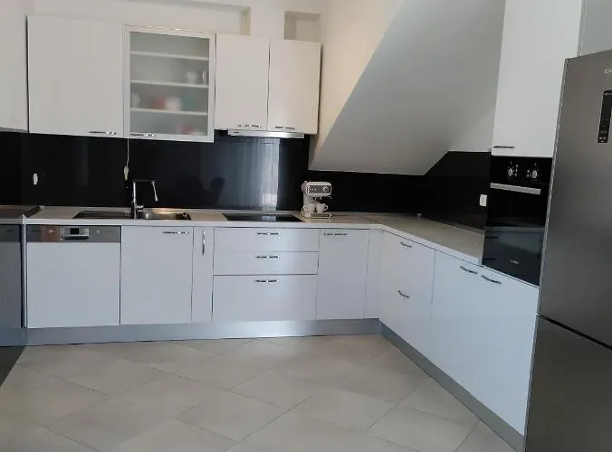 Magi House With Pool Daire *