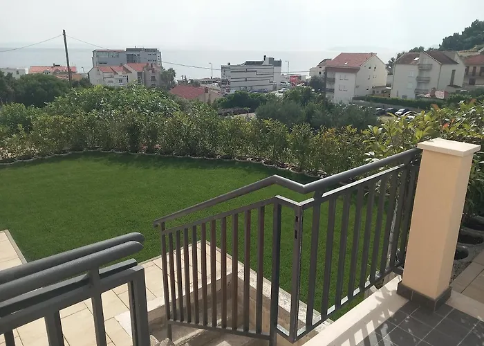 Magi House With Pool Daire *